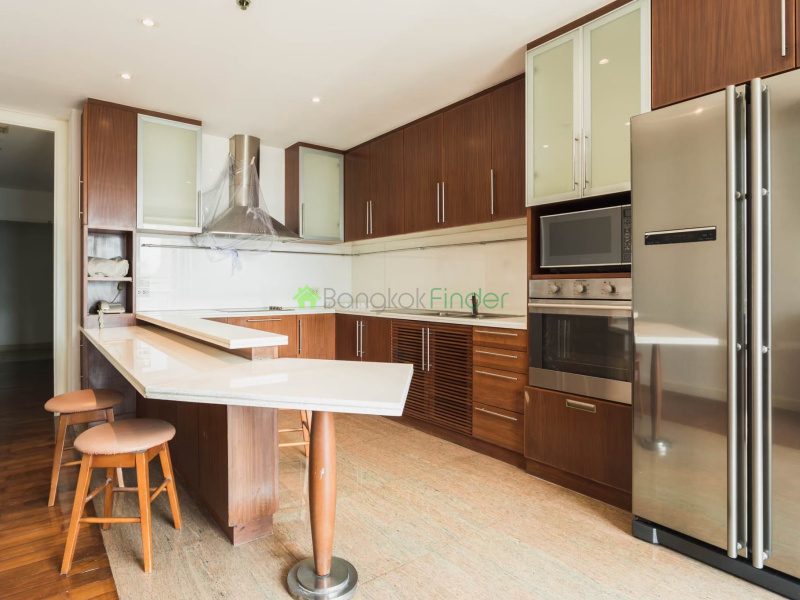 Chitlom, Ploenchit-Chidlom, Bangkok, Thailand, 5 Bedroom Bedrooms, 0 ,5 BathroomBathrooms,Penthouse,For Sale,Baan Navarang,Chitlom,5428