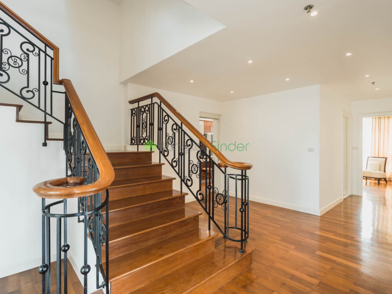 Chitlom, Ploenchit-Chidlom, Bangkok, Thailand, 5 Bedroom Bedrooms, 0 ,5 BathroomBathrooms,Penthouse,For Sale,Baan Navarang,Chitlom,5428
