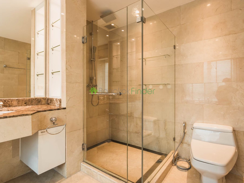 Chitlom, Ploenchit-Chidlom, Bangkok, Thailand, 5 Bedroom Bedrooms, 0 ,5 BathroomBathrooms,Penthouse,For Sale,Baan Navarang,Chitlom,5428