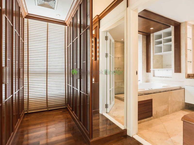 Chitlom, Ploenchit-Chidlom, Bangkok, Thailand, 5 Bedroom Bedrooms, 0 ,5 BathroomBathrooms,Penthouse,For Sale,Baan Navarang,Chitlom,5428