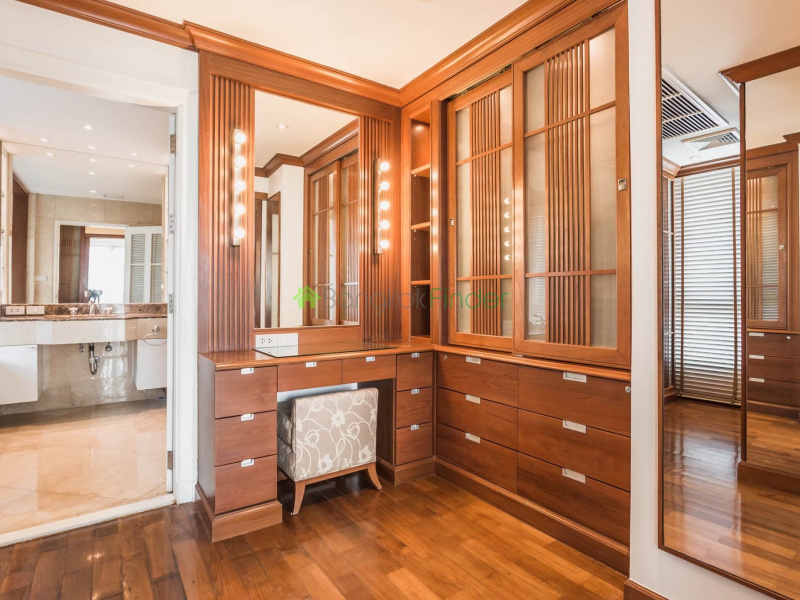 Chitlom, Ploenchit-Chidlom, Bangkok, Thailand, 5 Bedroom Bedrooms, 0 ,5 BathroomBathrooms,Penthouse,For Sale,Baan Navarang,Chitlom,5428